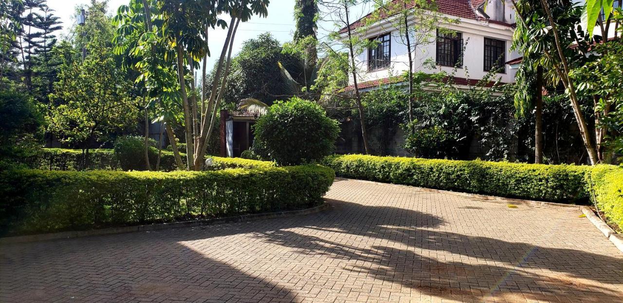 Family Nest Guesthouse Kisumu Exterior photo